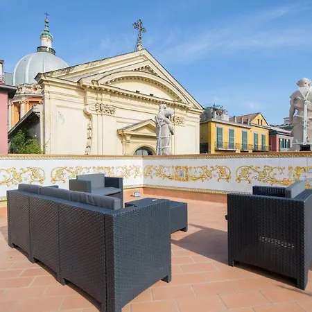 Palazzo Doria D'angri 4*