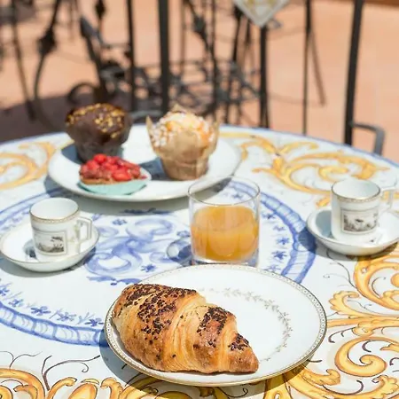 Palazzo Doria D'angri ベッド・アンド・ブレックファスト