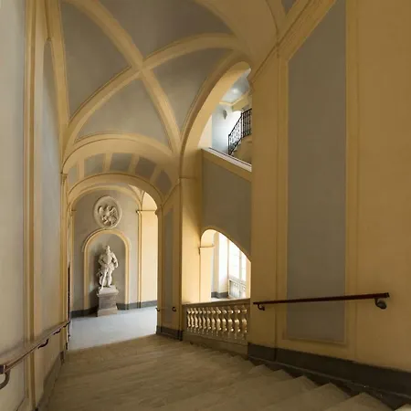 ベッド・アンド・ブレックファスト Palazzo Doria D'angri 4*