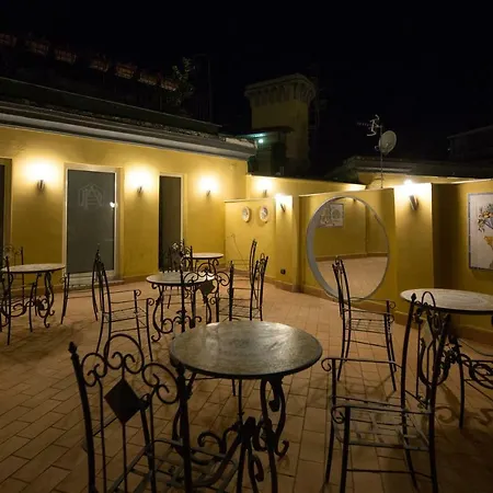 Palazzo Doria D'angri 4* ナポリ
