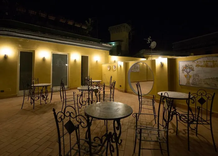 Palazzo Doria D'angri 4* Νάπολη